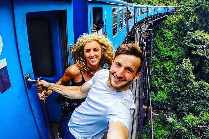 5 Day Sri Lanka Tour : Including Temple of Tooth & Sigiriya Trip - Tea country and Nuwara Eliya: Day 3’s mix of temples and cool-air stops
