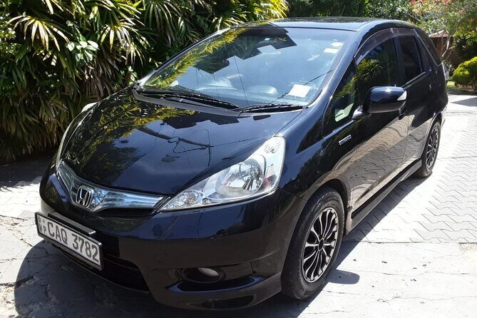 AirPort CMB to Colombo (Private Taxi 24/7) Car, Van, Minibus - What the Ride Looks Like in Real Life (Not Just on Paper)