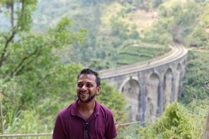 Chauffeur guide and Tour organizer - How Praboda and Roshan Shape the Experience