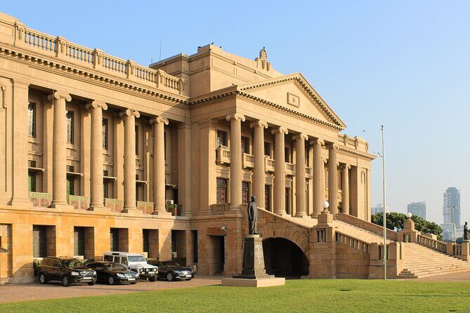 Colombo city tour by car ( Private ) - Key points that make this Colombo car tour work