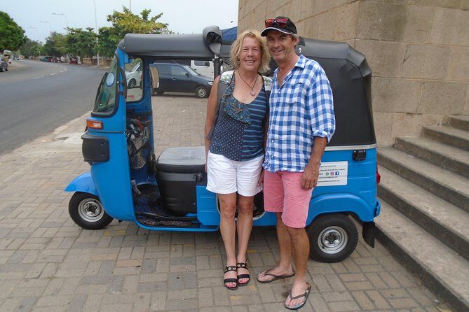 Colombo City Tour by Car – Private & All-Inclusive - Pettah Market, Fort gateways, and the Red Mosque area