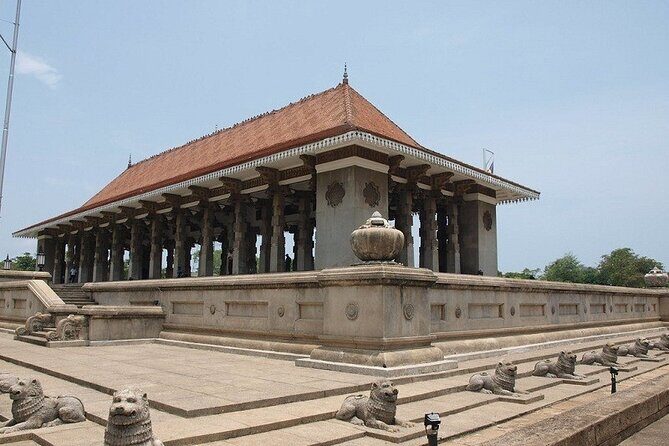 Colombo City Tour By Tuk Tuk Sightseeing -Entry Tickets Included - Why a tuk tuk tour makes sense in Colombo