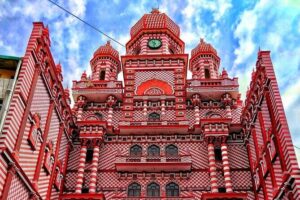 Colombo City Tuk Tuk - Pettah and Old Town Hall: markets plus old-school Colombo