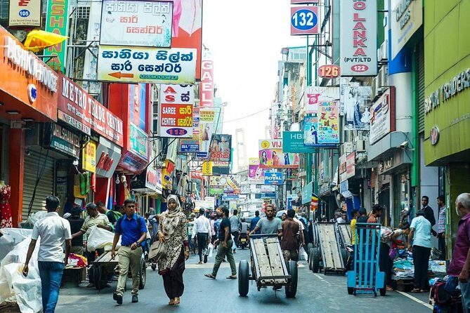Colombo Private guideTour byTuk Tuk Morning Evening All inclusive - Morning or evening: when you’ll enjoy these stops most