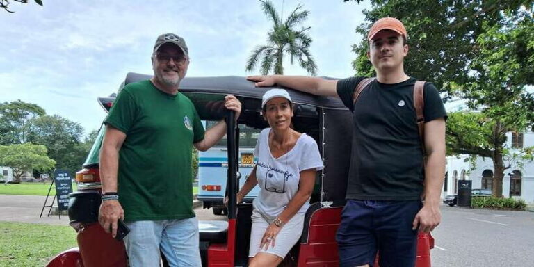 Colombo: Private Tuk-Tuk City Tour with All Entry Fees - Price and value: why $23 can make sense