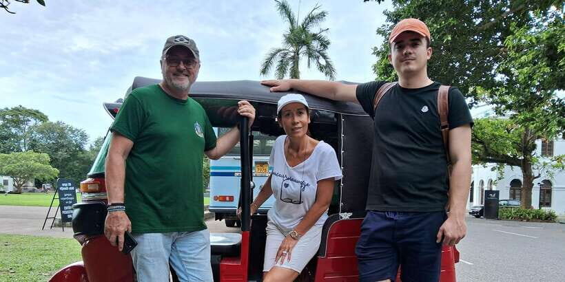 Colombo: Private Tuk-Tuk City Tour with All Entry Fees - Price and value: why $23 can make sense