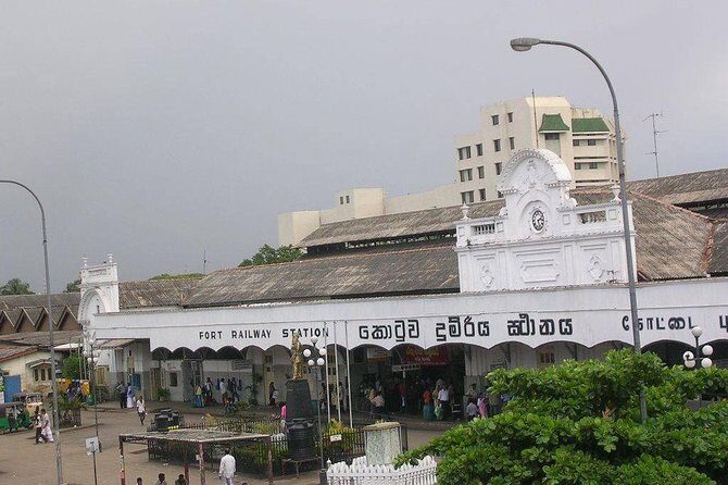 Colombo to Kandy Train Tickets (Reserved Seats) - Departure Options and How Long You’re Actually Riding
