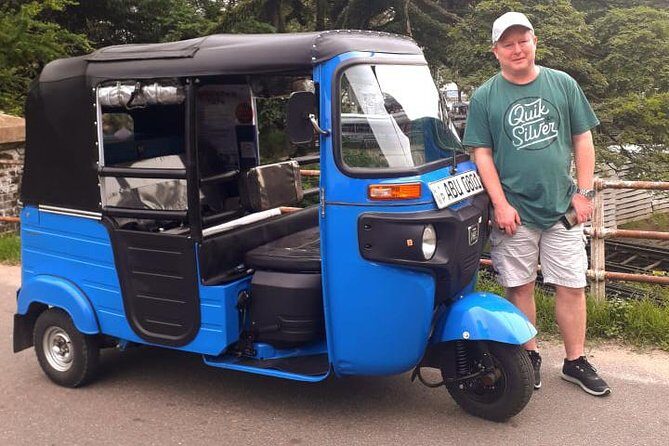Colombo Tuk Tuk City Tour -Sightseeing Entry Fees & Food Included - Curry Pot lunch and included admissions: what your $34 actually buys