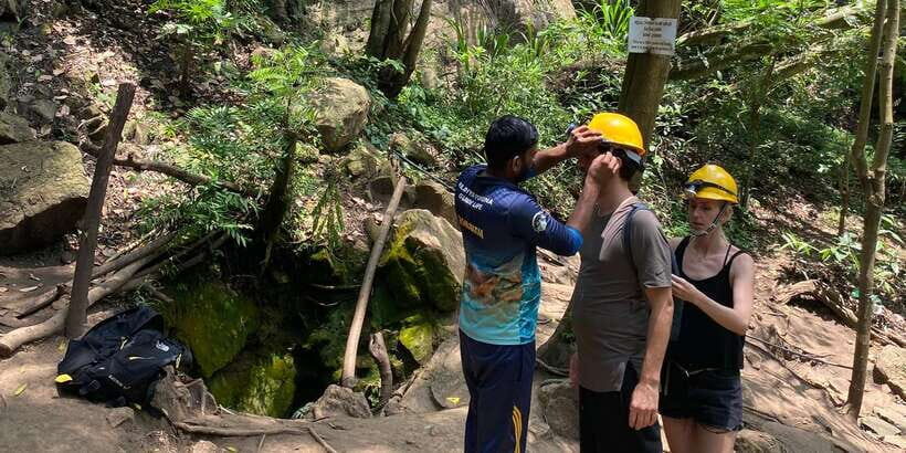 Ella: Little Adam's Peak, Nine Arches Bridge & Waterfalls - The guides: why names keep showing up in the best kind of way