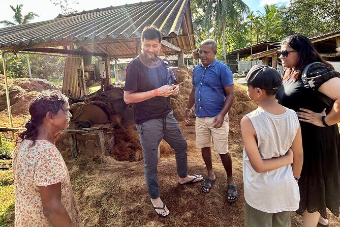 Explore Bentota Village: Guided Tuk Tuk Safari - Induruwa Sea Turtle Conservation: from hatching to a baby turtle release
