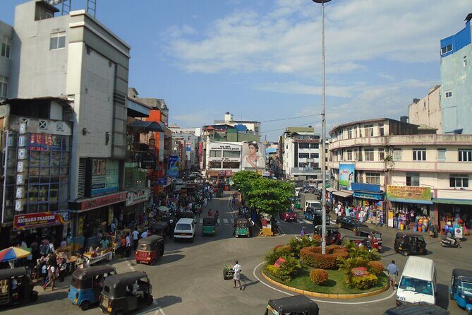 Explore Colombo by Tuk Tuk – All Entry Fees Included - Ceylon Tea Supermarket: a shopping stop that can be practical