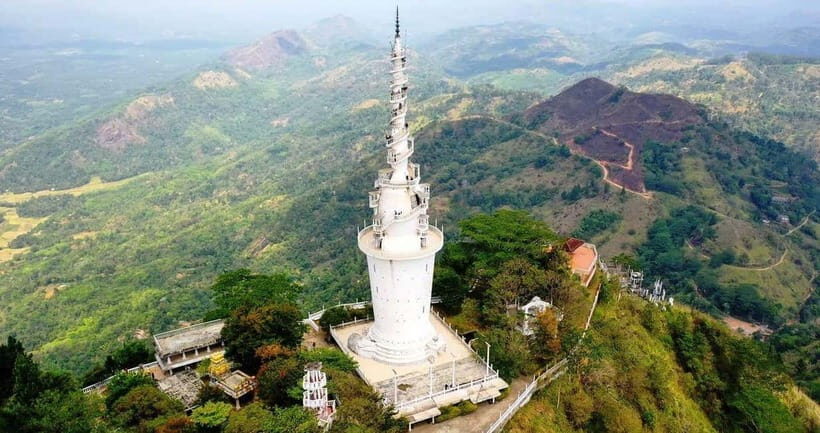From Kandy: Nuwara Eliya Tour via Ambuluwawa [Private Tour] - Kandy to Nuwara Eliya: how this private day moves
