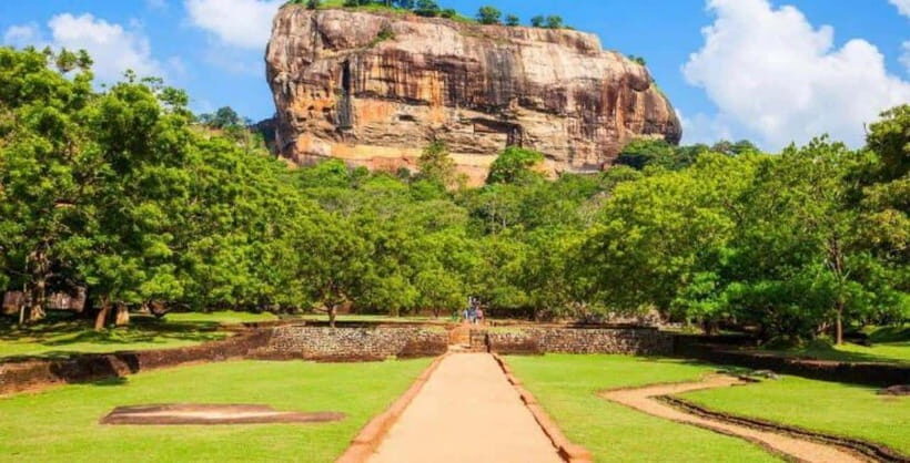 From Kandy: Sigiriya Guided Tuk-Tuk Tour - Key things that make this day trip worth it