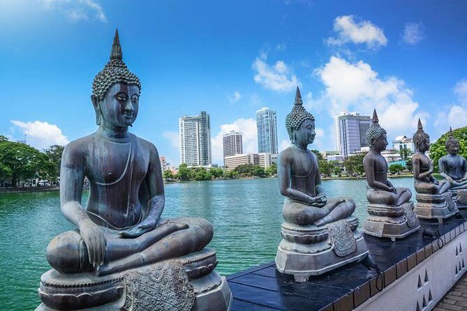 Full-Day Colombo City Tour (Private Car) - Diyatha Uyana Lake Park and Dehiwala Zoo: A Break From Temples