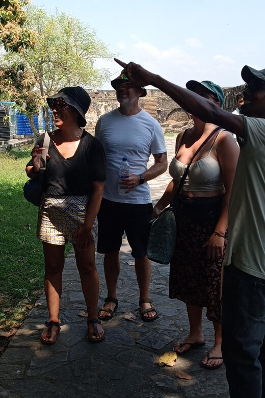 Galle Fort Walking tour - Dutch Reformed Church, Amanhgalla, and the cinnamon storage clue