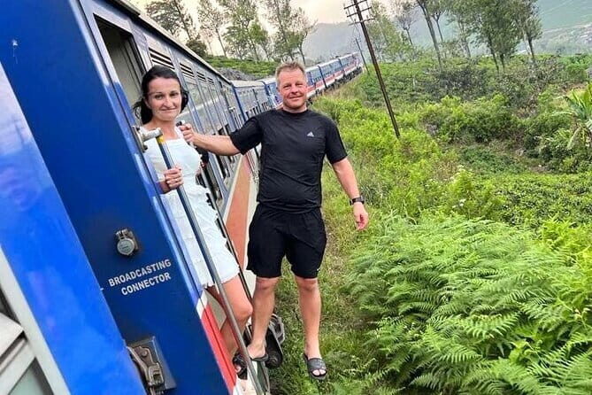Kandy City Tour in a TukTuk - Botanical Gardens and the Buddha viewpoint: short, scenic, and well-timed