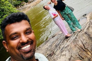 Kandy City Tour with Ambuluwawa by Tuk Tuk - Peradeniya Royal Botanical Gardens: calm, shade, and orchids