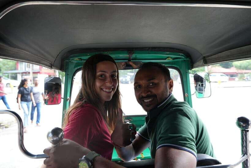 Kandy Private Guided City Tour by Tuk Tuk - Botanical garden time and what to do with the $12 decision