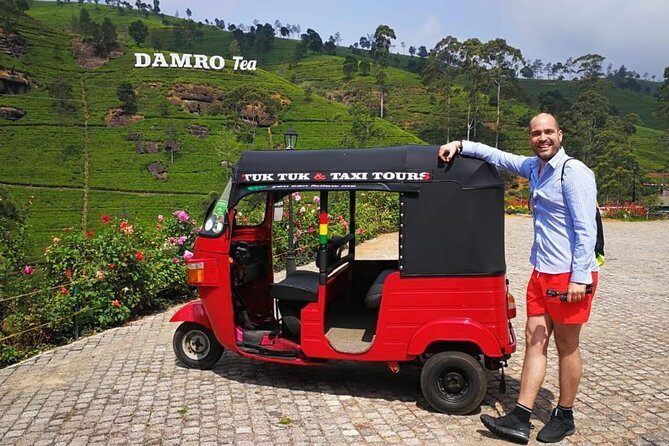 Mr.TukTuk Nuwara Eliya - The Nuwara Eliya Post Office: Scottish-era mail and postcard moments