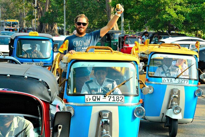 Original Tuk Tuk Safari Afternoon Tour - Dutch Hospital Shopping Precinct: quick history, good photo angles