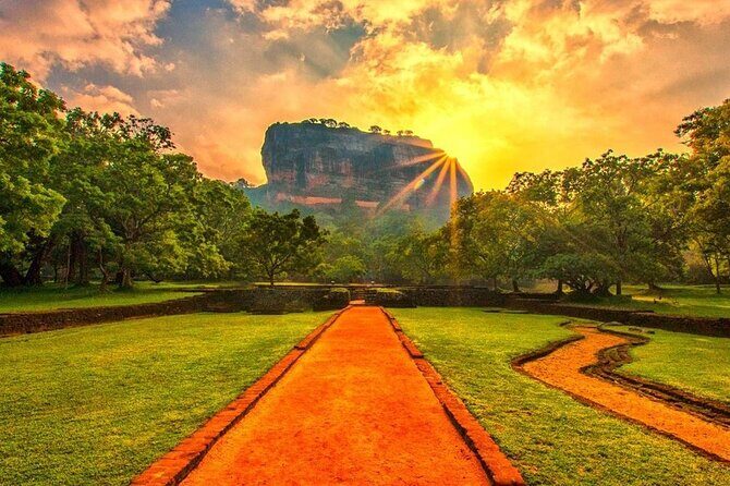 Sri Lanka Private Tour 8 days-Driver/vehicle/accommodation H/B - Key highlights to notice before you go