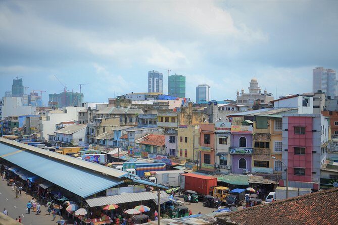 Tuk It Easy Colombo - Food and shopping moments: coffee, spices, and street-level Colombo
