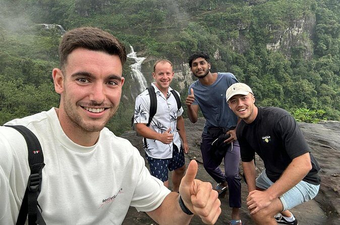 Tuk Tuk Nuwara Eliya Tea Falls Adventure - Guides and driving: the difference between scary and safe